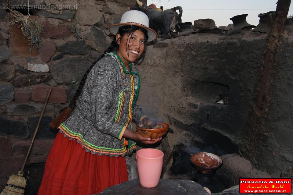 PERU - Puno - Typical house - 08.jpg